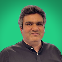 Majid-greenbgpng Majid-greenbgpng